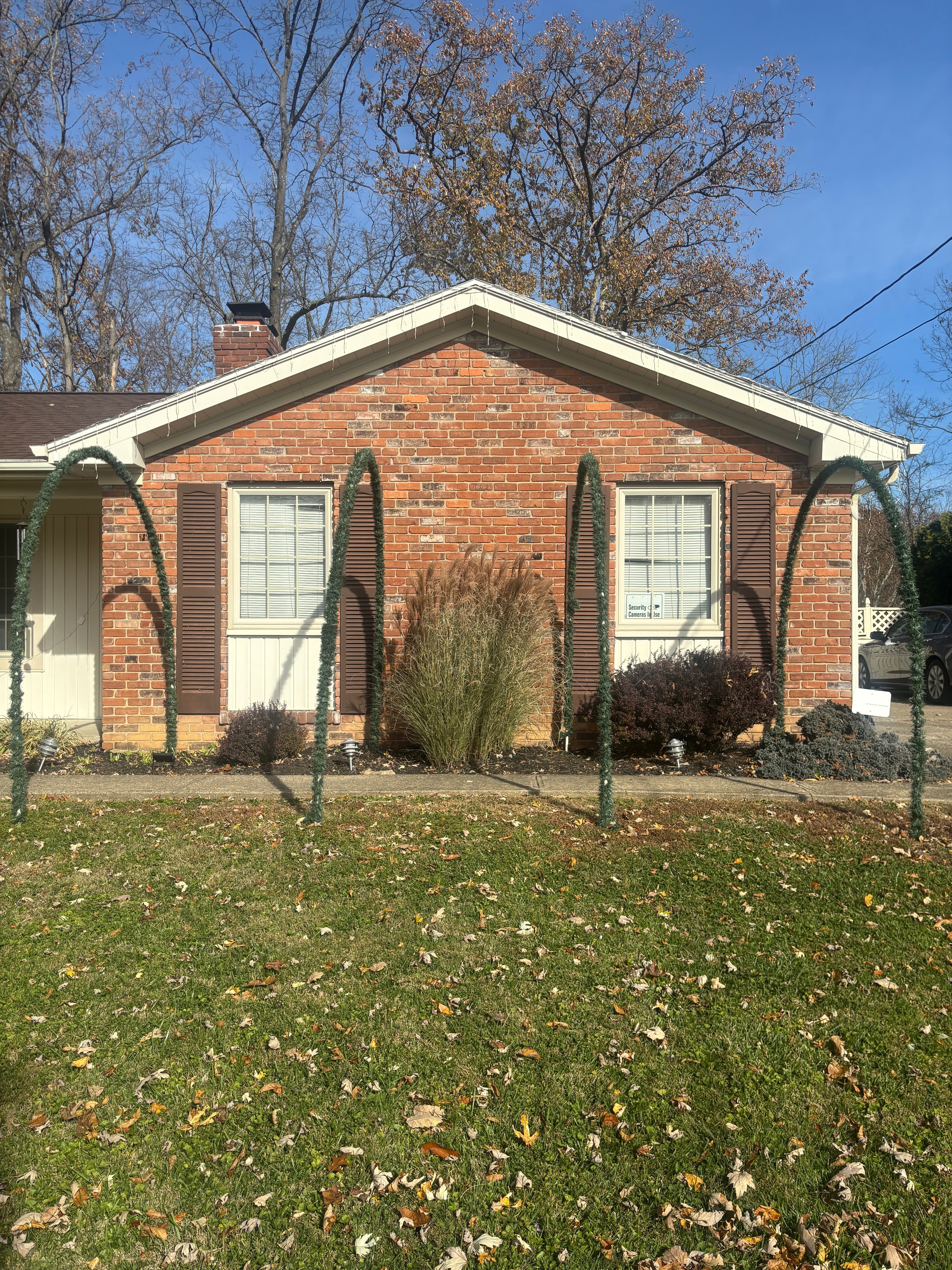 1 Christmas Walkway Arch